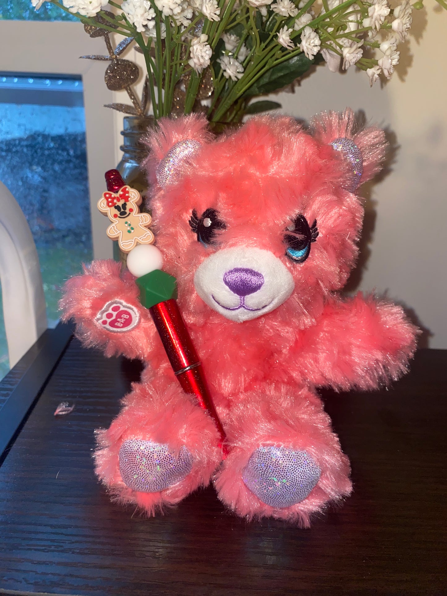 Minnie ginger cookie beaded pen